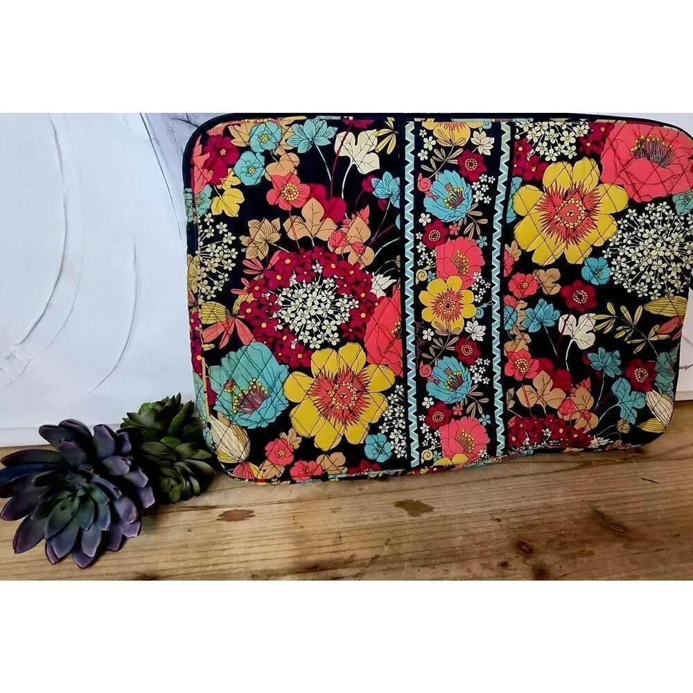 Vera Bradley laptop sleeve